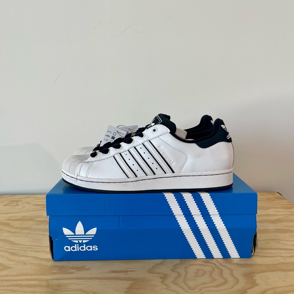 Adidas White and Black Sneakers Classic Design